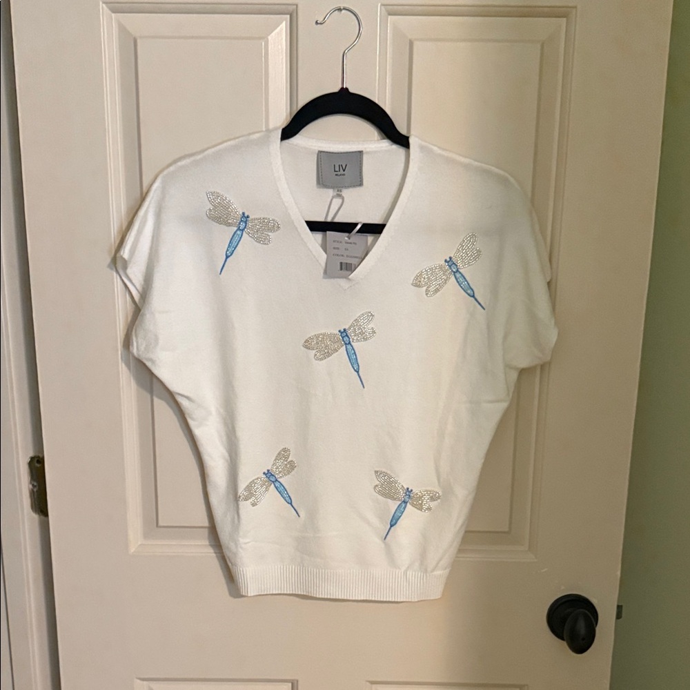 LIV NWT V-Neck Sweater in White with Beaded Blue Dragonfly Design Fits XS/S